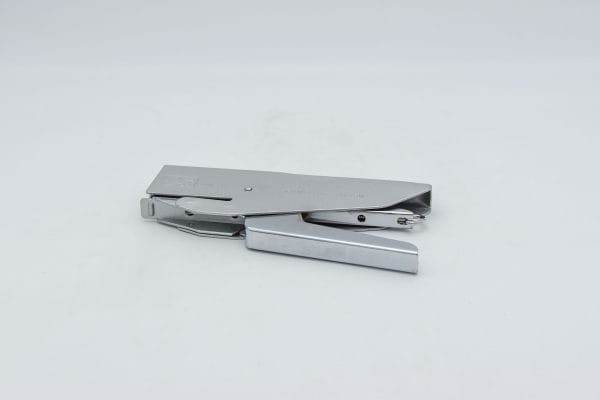 CUCITRICE LEONE/NUK6 642